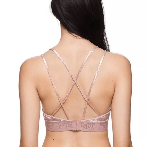 VS Pink Bralette 🌸 - Picture 3 of 9